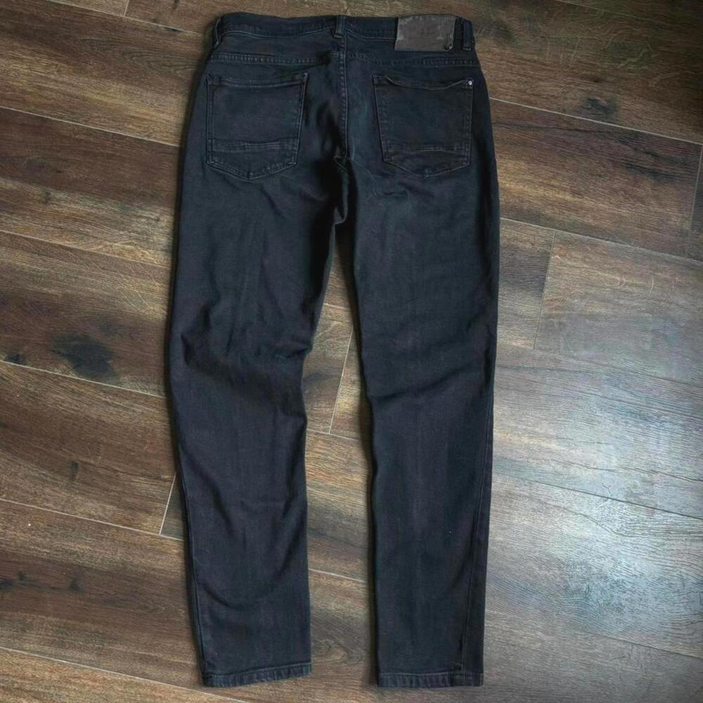 ZARA Man Black Tapered Jeans with Bronze Hardware – Size 32